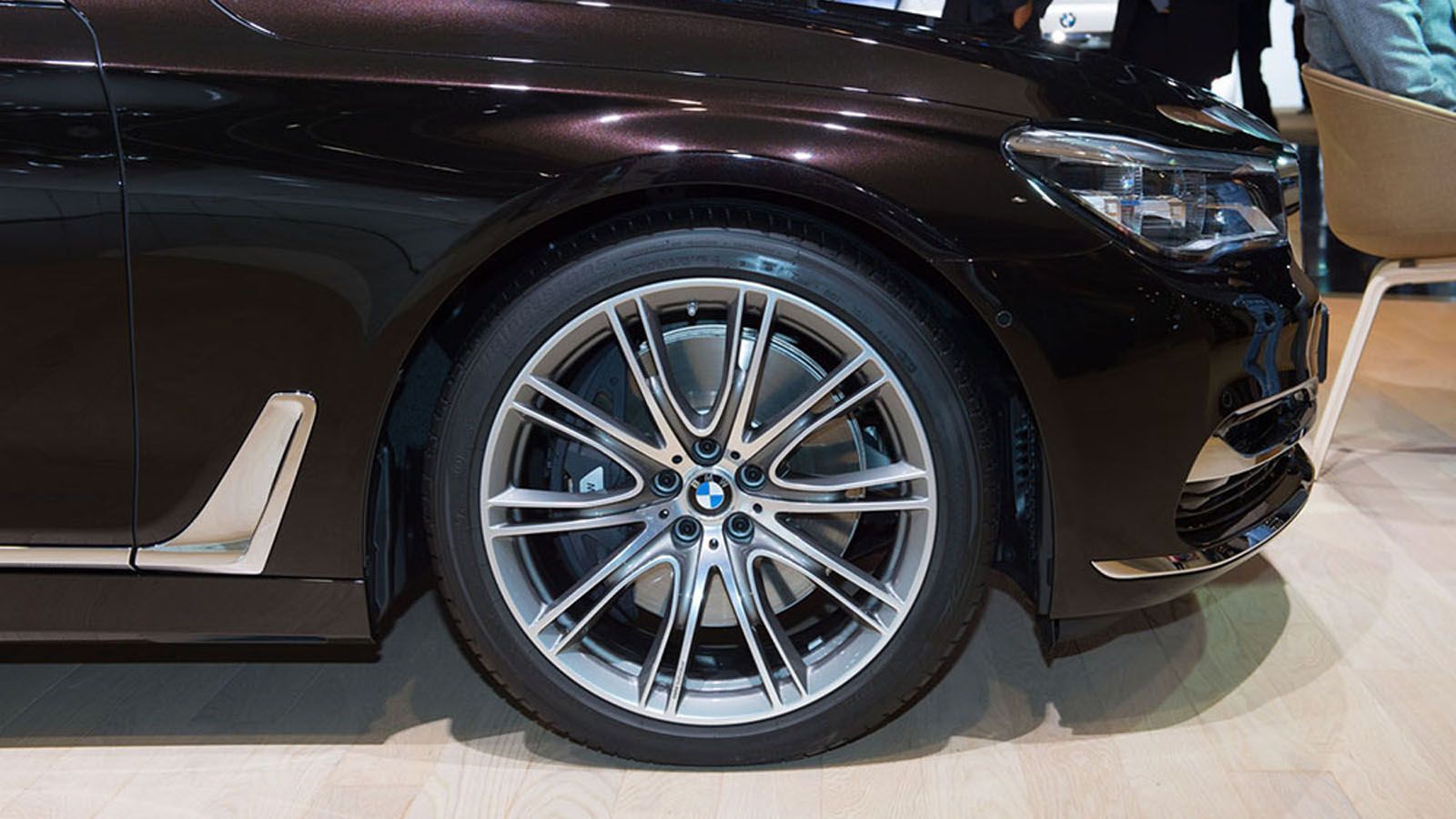 Η Bridgestone επεκτείνει τη μακροχρόνια συνεργασία με την BMW ανακοινώνοντας τα επιπλέον συμβόλαια για την προμήθεια ελαστικών αρχικού εξοπλισμού στον